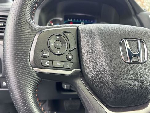 Certified 2022 Honda Pilot TrailSport image 21
