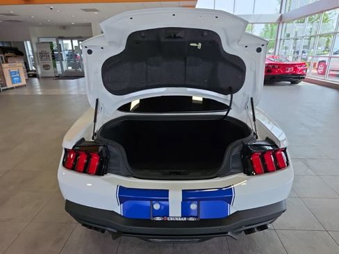 Used 2025 Ford Mustang GT Premium RWD image 29