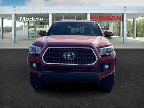 Used 2019 Toyota Tacoma TRD Off-Road image 8