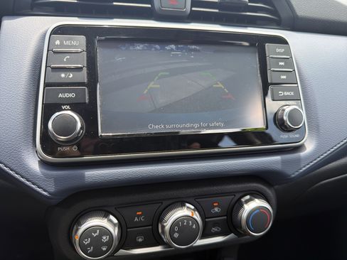 Used 2024 Nissan Versa SV FWD image 6