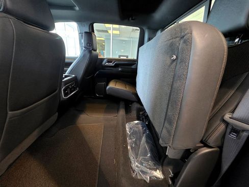 Used 2024 Chevrolet Silverado 2500 High Country w/ High Country Premium Package AWD/4WD image 74