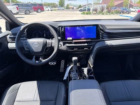 Used 2026 Toyota Camry XSE AWD/4WD image 13