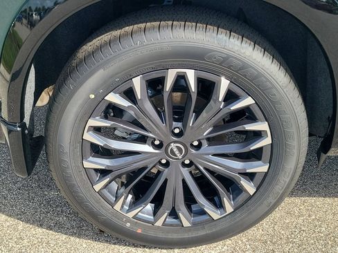 New 2026 Nissan Rogue Platinum w/ Platinum Premium Package AWD/4WD image 3