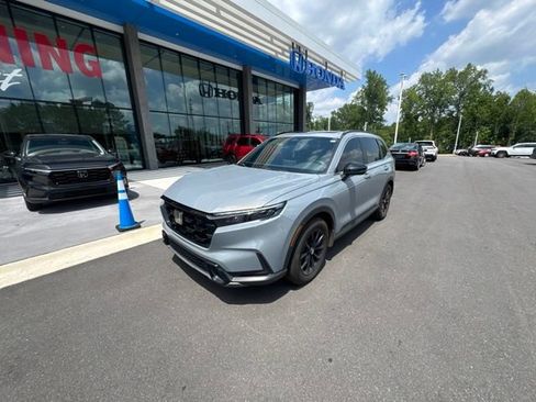 Used 2023 Honda CR-V Sport image 2