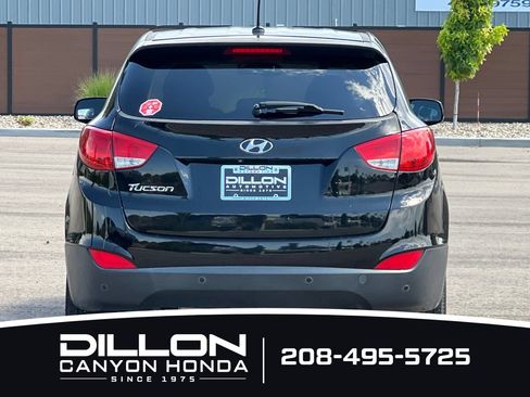 Used 2015 Hyundai Tucson GLS w/ Option Group 02 FWD image 5