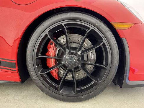 Certified 2018 Porsche 911 GT3 image 15