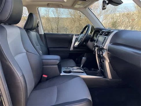 Used 2023 Toyota 4Runner SR5 Premium image 18