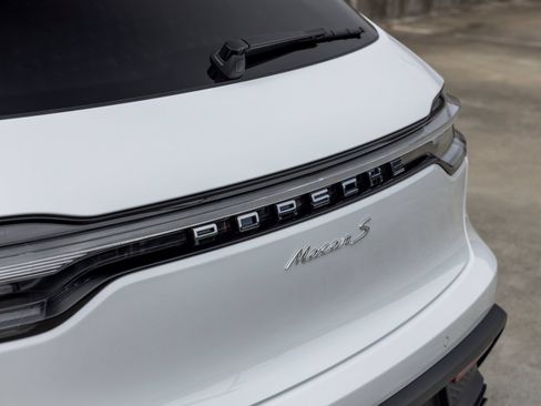 New 2026 Porsche Macan S AWD/4WD image 19