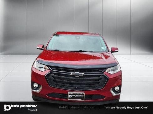 Used 2020 Chevrolet Traverse Premier w/ LPO, Black Accent Package image 25