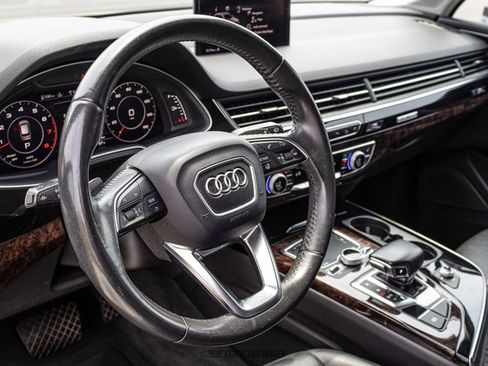 Used 2018 Audi Q7 3.0T Prestige AWD/4WD image 20