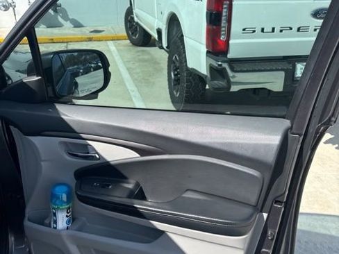 Used 2016 Honda Pilot EX-L image 19