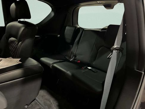 Used 2023 INFINITI QX80 Sensory w/ All-Season Package AWD/4WD image 38