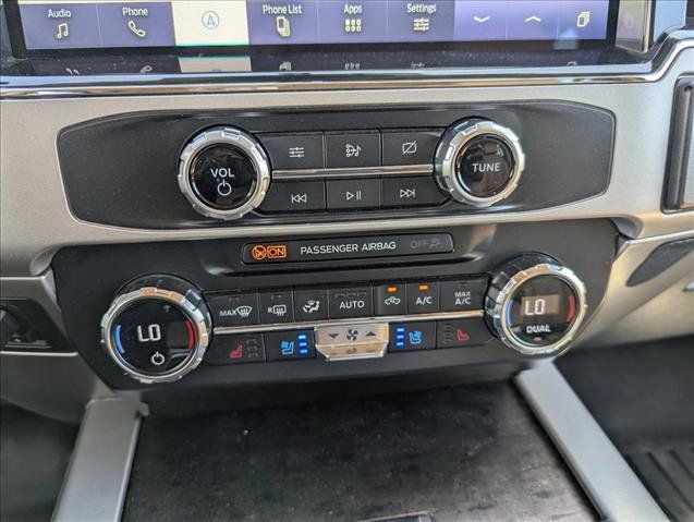 Used 2022 Ford F250 Lariat w/ Lariat Ultimate Package AWD/4WD image 20