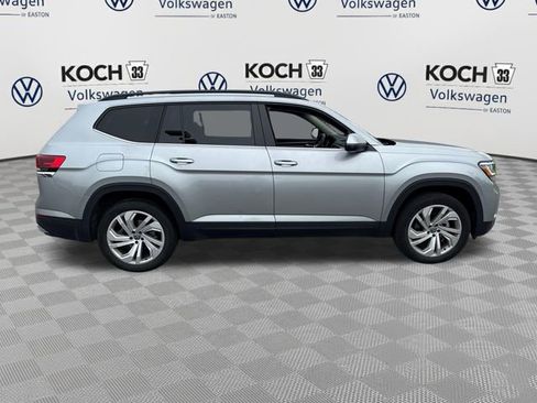 Used 2023 Volkswagen Atlas SE AWD/4WD image 9