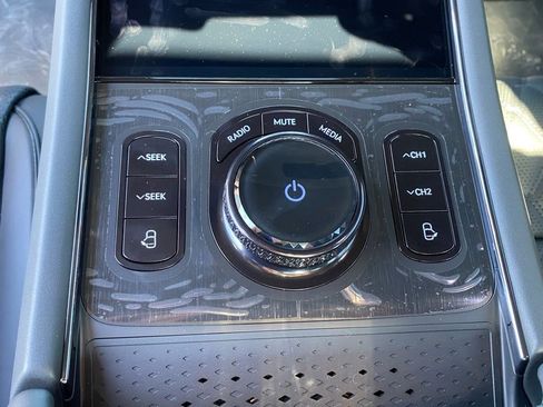 New 2026 Genesis G90 3.5T Prestige AWD/4WD image 16