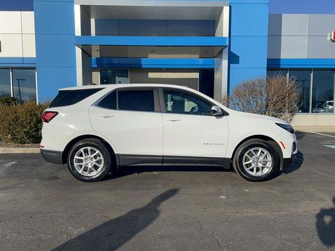 Used 2024 Chevrolet Equinox LT image 8