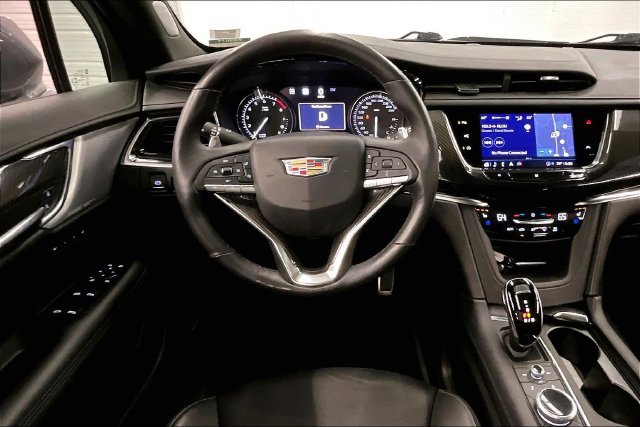 Used 2021 Cadillac XT6 Sport AWD/4WD image 6