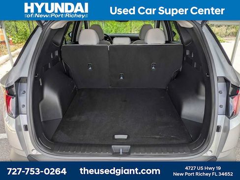 Used 2025 Hyundai Tucson SEL FWD image 12