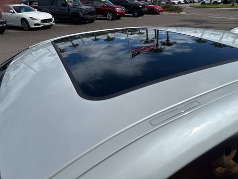 Certified 2025 BMW 330i Sedan w/ Convenience Package image 34