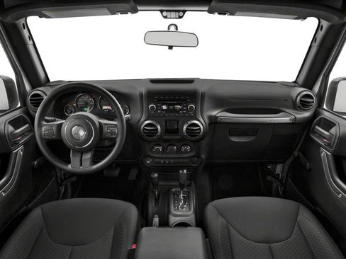 Used 2018 Jeep Wrangler Sport AWD/4WD image 5