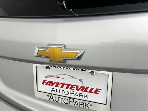 Used 2022 Chevrolet Equinox LT FWD image 13