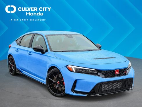 Used 2024 Honda Civic Type R image 1
