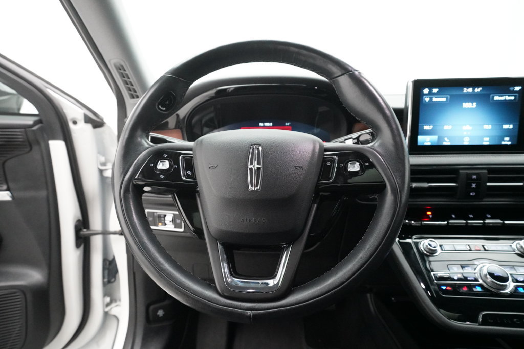 Used 2022 Lincoln Corsair Reserve w/ Equipment Group 201A AWD/4WD image 4