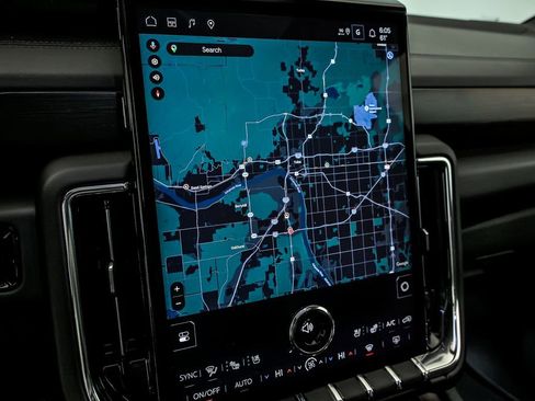 New 2026 GMC Yukon Denali w/ Sun & Power Step Package image 16