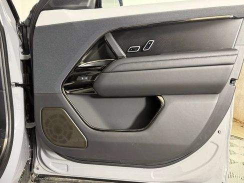 Used 2025 Land Rover Range Rover Sport SV Edition Two AWD/4WD image 31