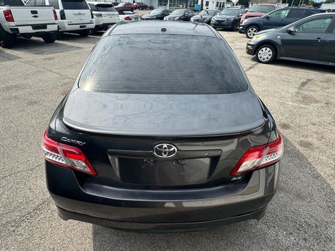 Used 2010 Toyota Camry FWD image 6