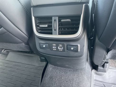 Certified 2025 Subaru Outback Limited w/ Popular Package #2 AWD/4WD image 26