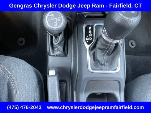 Certified 2025 Jeep Wrangler Unlimited Sahara w/ Safety Group AWD/4WD image 51