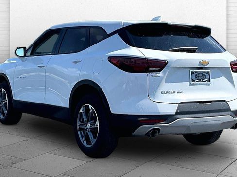 Used 2025 Chevrolet Blazer LT image 10