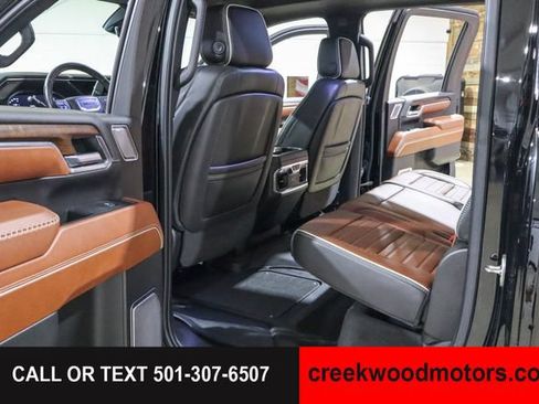 Used 2024 GMC Sierra 2500 Denali Ultimate AWD/4WD image 15