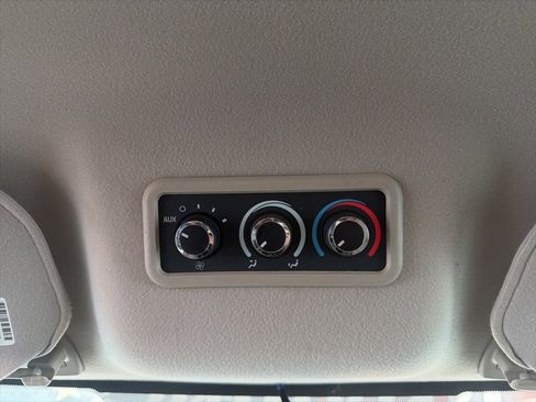 Used 2017 Chevrolet Express 2500 LS image 24