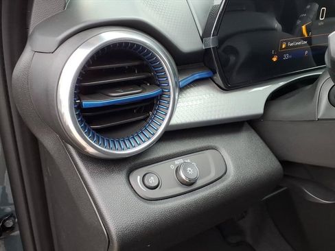 New 2026 Chevrolet Trax LT w/ Driver Confidence Package FWD image 15