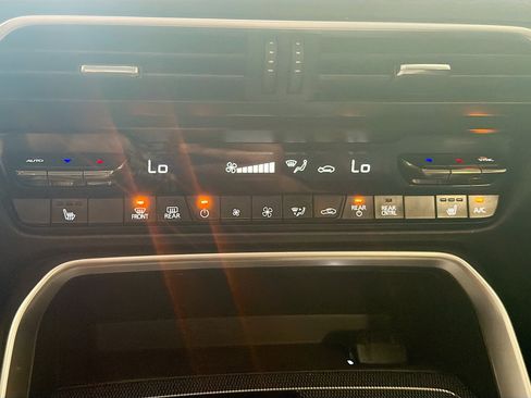 Used 2025 MAZDA CX-90 Plug-In Hybrid w/Premium Sport AWD/4WD image 23
