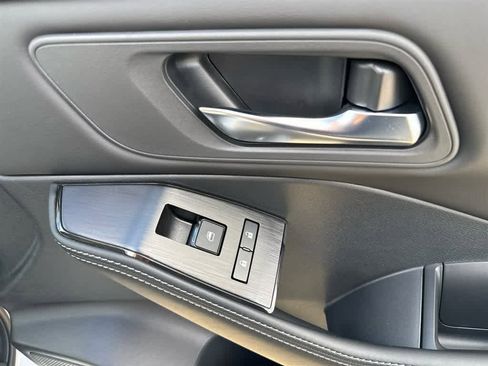 New 2026 Nissan Rogue SV image 26