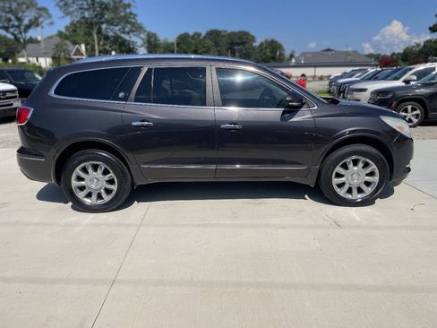 Used 2015 Buick Enclave Leather w/ Trailering Package FWD image 5