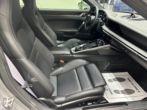 Used 2020 Porsche 911 Carrera S RWD image 24