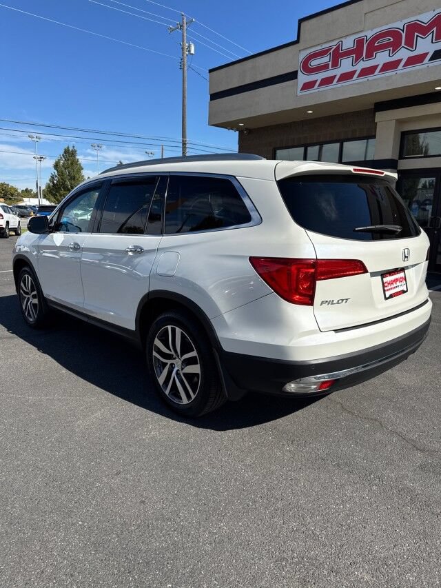 Used 2018 Honda Pilot Elite image 8