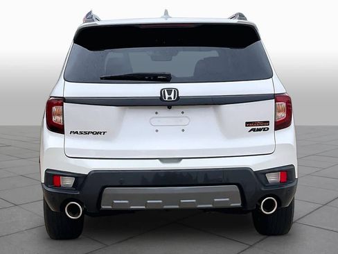 Used 2023 Honda Passport TrailSport image 6