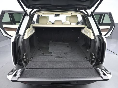 Used 2023 Land Rover Range Rover SE AWD/4WD image 16