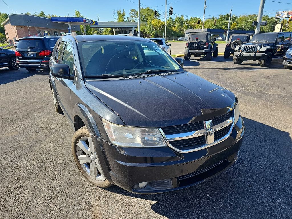 Used 2010 Dodge Journey R/T w/ Flexible Seating Group AWD/4WD image 1