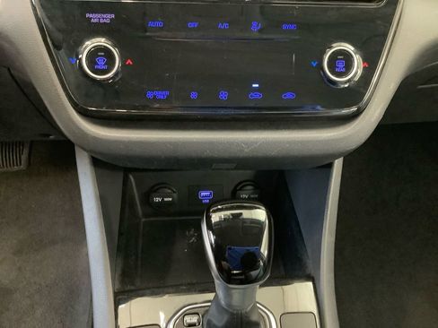 Used 2020 Hyundai Ioniq Blue image 28