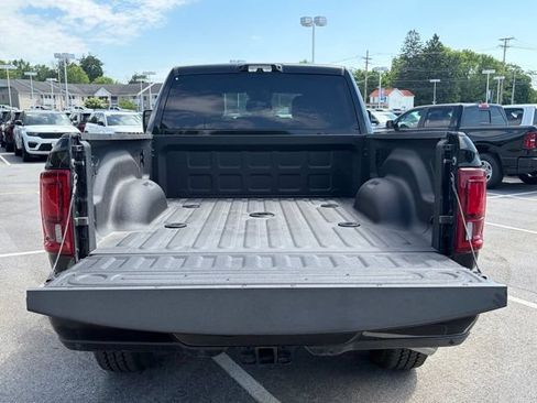 New 2026 RAM 2500 Big Horn AWD/4WD image 7