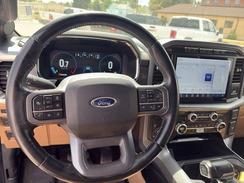 Used 2021 Ford F150 Lariat AWD/4WD image 9