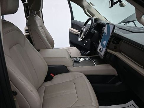 Certified 2022 Ford Expedition Limited AWD/4WD image 22