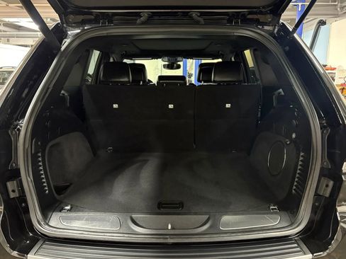 Used 2019 Jeep Grand Cherokee Limited X AWD/4WD image 10