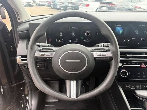 Used 2025 Hyundai Tucson SEL FWD image 18